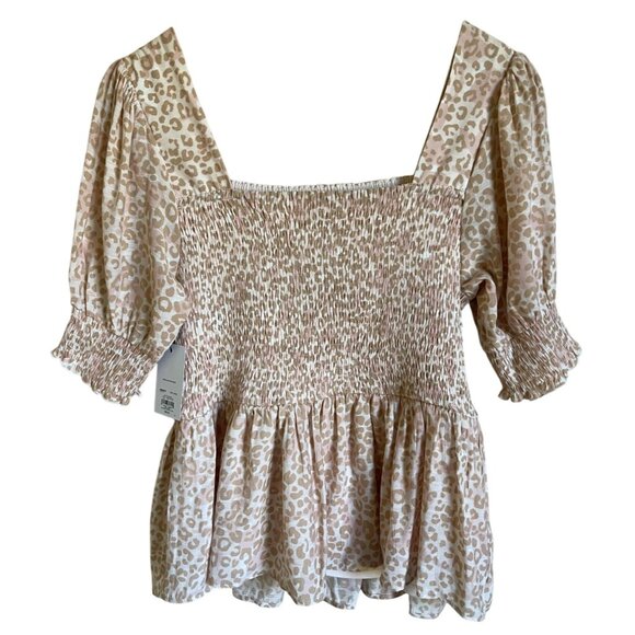 New! Nine West Size Large Smocked Peasant Top Leopard Animal Cheetah Print Short - Picture 1 of 8